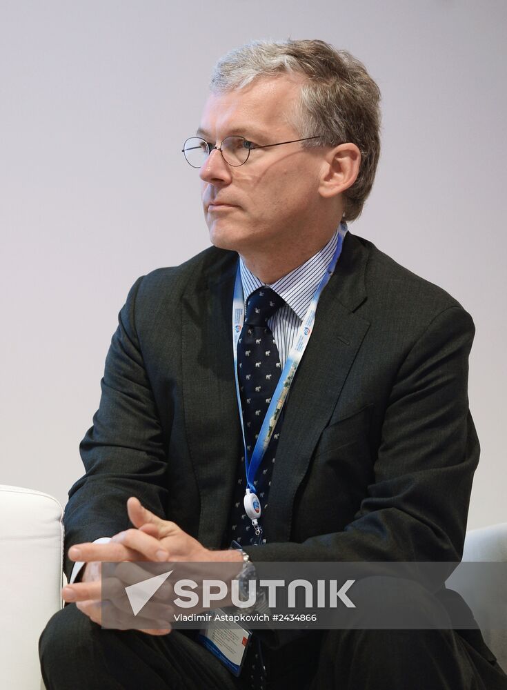 St. Petersburg hosts Global CEO Summit