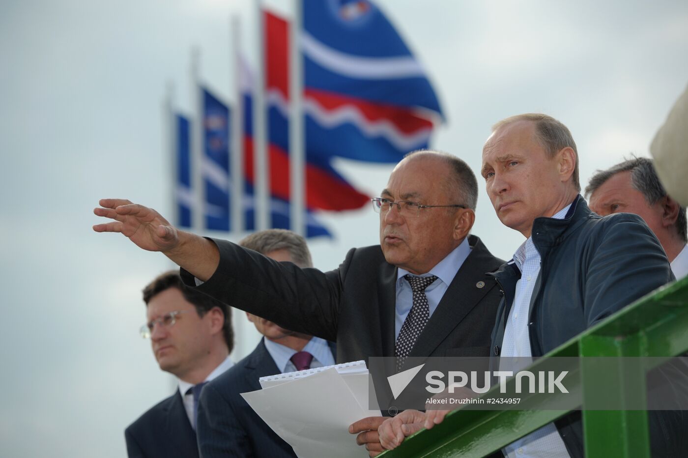 Vladimir Putin visits Blagoveshchensk