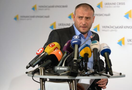 Right Sector leader Dmitry Yarosh holds news conference