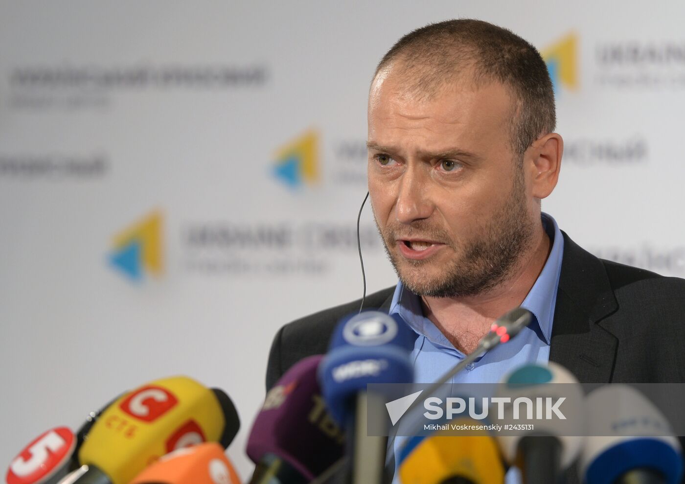 Right Sector leader Dmitry Yarosh holds news conference