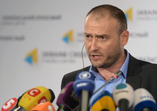 Right Sector leader Dmitry Yarosh holds news conference