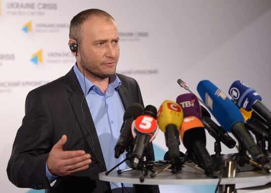 Right Sector leader Dmitry Yarosh holds news conference