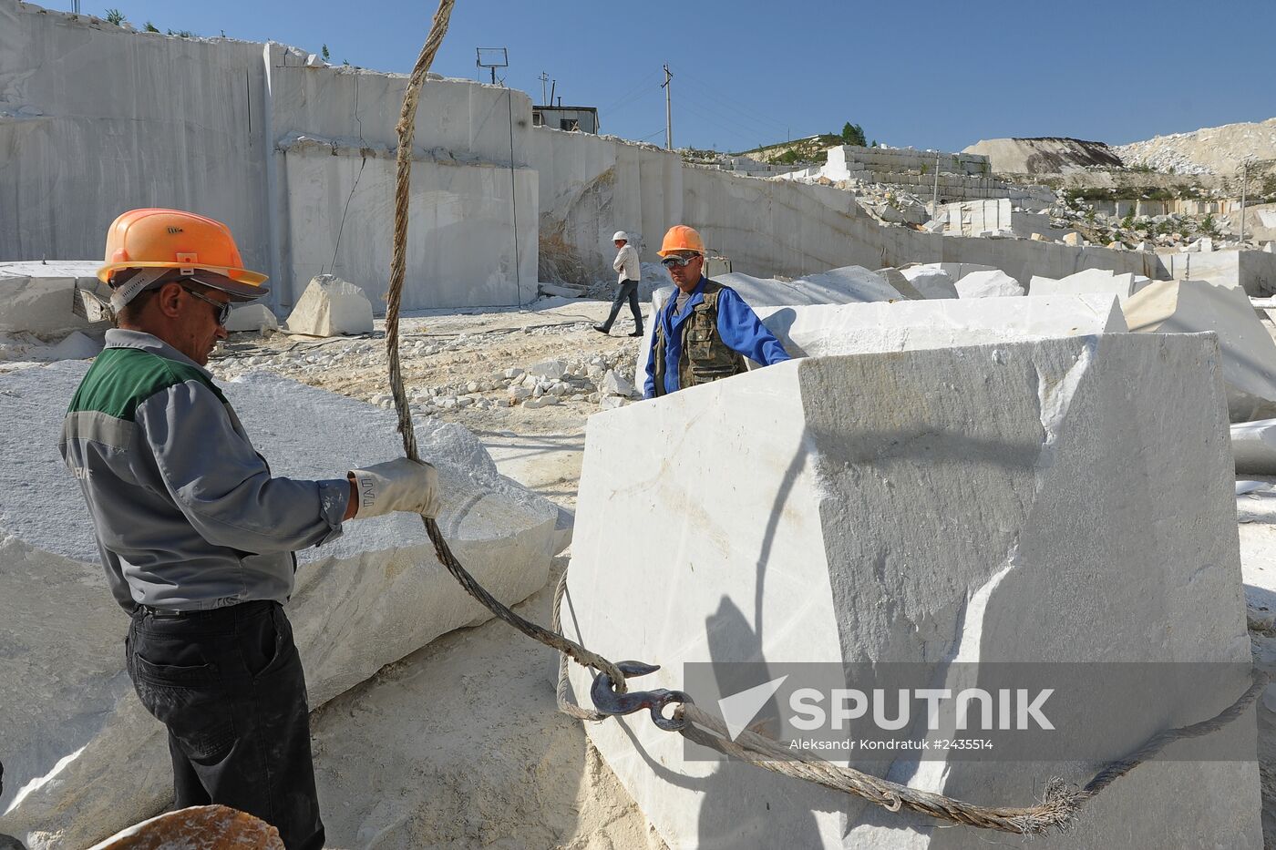 Production and processing of white marble in the Chelyabinsk Region
