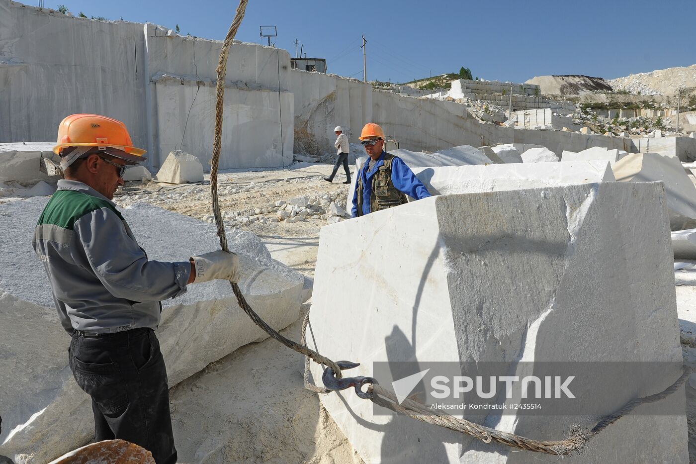 Production and processing of white marble in the Chelyabinsk Region