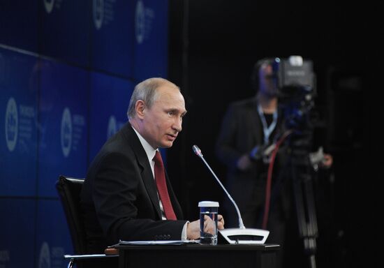 Vladimir Putin attends St. Petersburg International Economic Forum