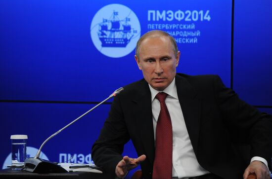 Vladimir Putin attends St. Petersburg International Economic Forum