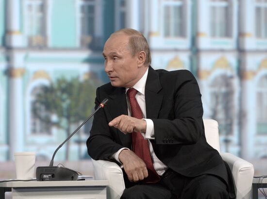 Vladimir Putin attends St. Petersburg International Economic Forum