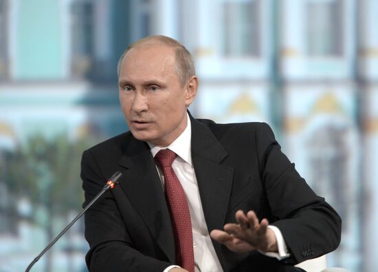 Vladimir Putin attends St. Petersburg International Economic Forum