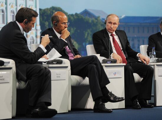 Vladimir Putin attends St. Petersburg International Economic Forum