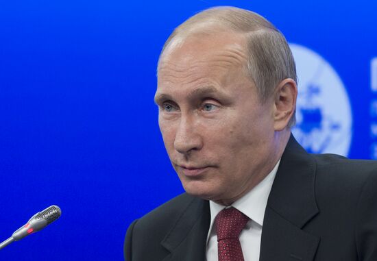 Vladimir Putin attends St. Petersburg International Economic Forum