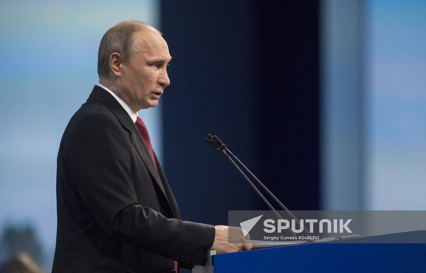Vladimir Putin attends St. Petersburg International Economic Forum