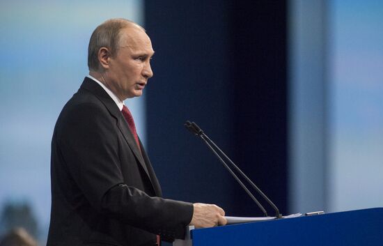 Vladimir Putin attends St. Petersburg International Economic Forum