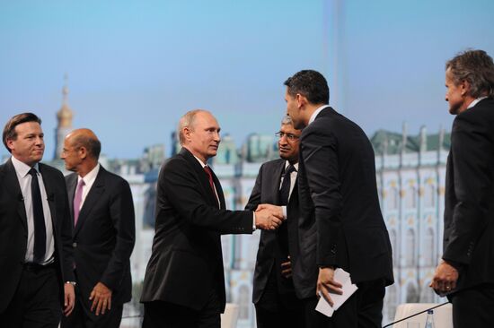 Vladimir Putin attends St. Petersburg International Economic Forum