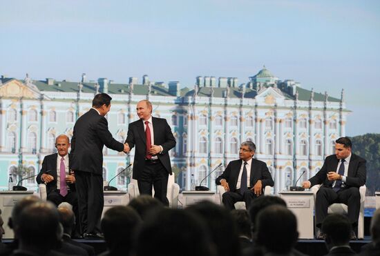 Vladimir Putin attends St. Petersburg International Economic Forum