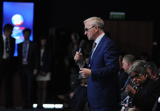 Vladimir Putin attends St. Petersburg International Economic Forum