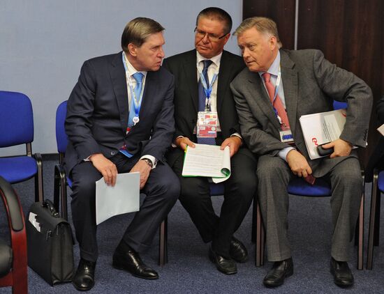 Vladimir Putin attends St. Petersburg International Economic Forum