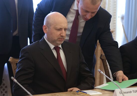 Oleksandr Turchinov meets with Madeleine Albright