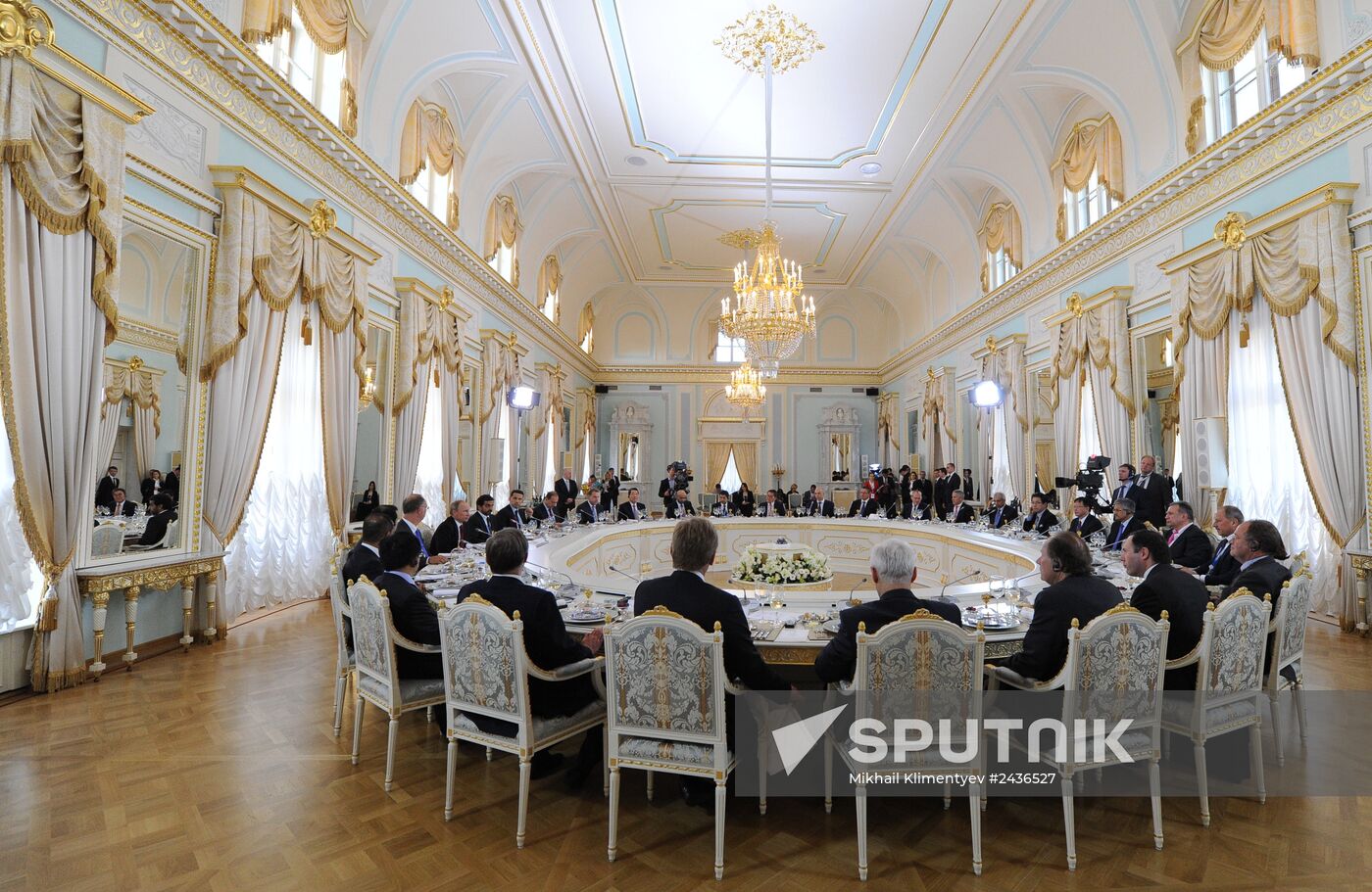 Vladimir Putin attends St. Petersburg International Economic Forum