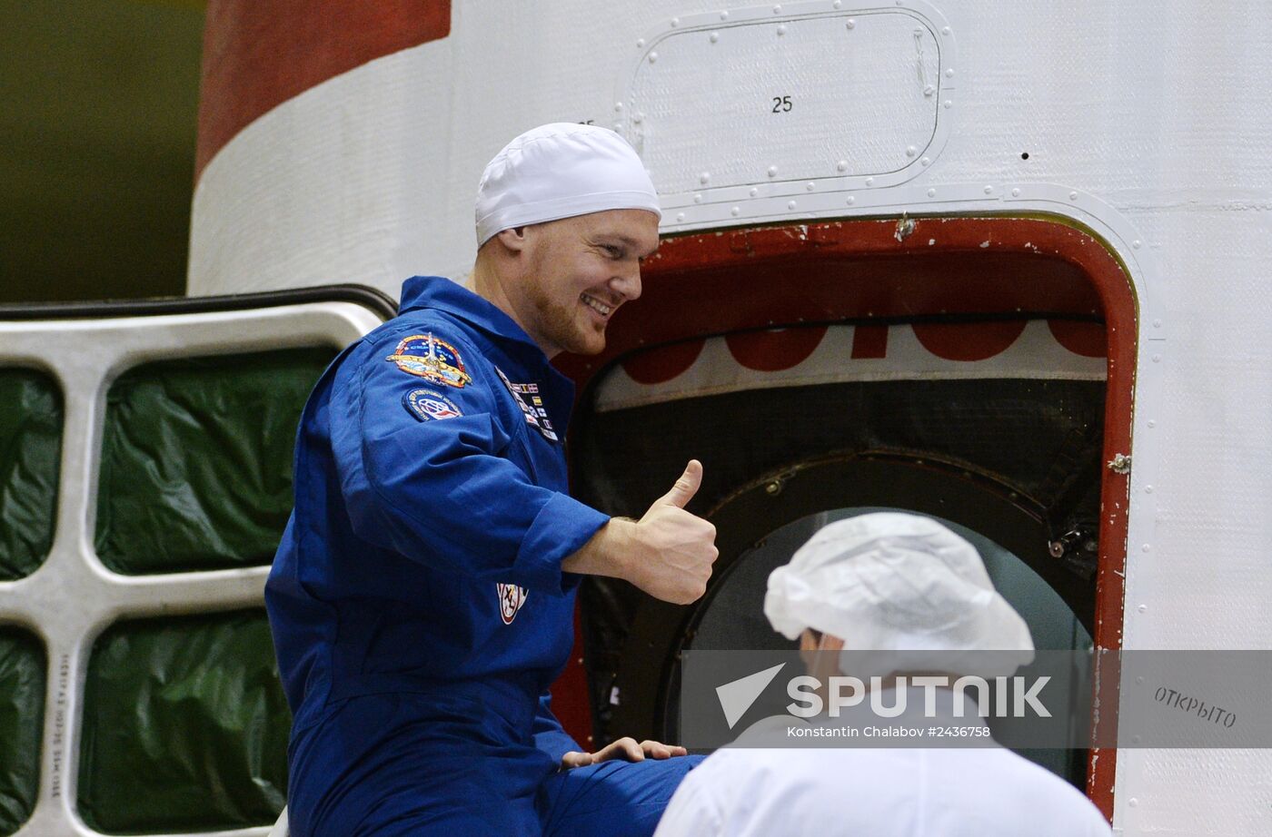 Preparations for launch of Soyuz TMA-13M spacecraft