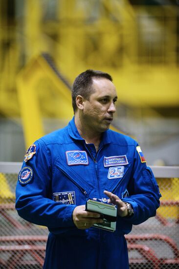 Preparations for launch of Soyuz TMA-13M spacecraft