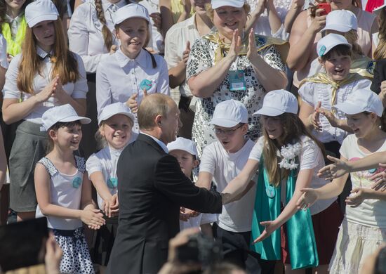 Vladimir Putin attends concert at St. Isaac's in St. Petersburg