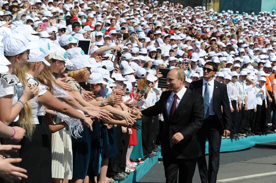 Vladimir Putin attends concert at St. Isaac's in St. Petersburg