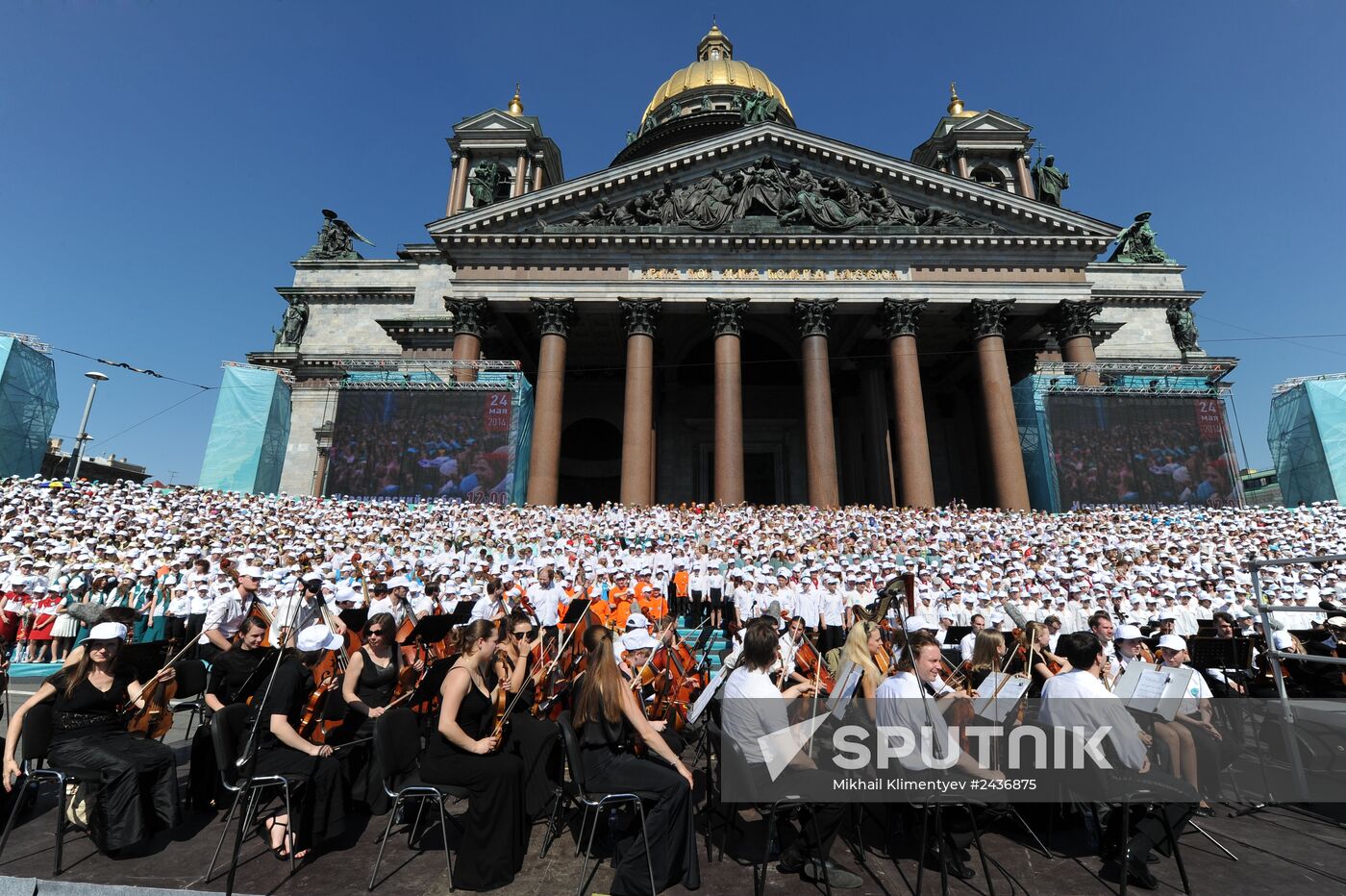 Vladimir Putin attends concert at St. Isaac's in St. Petersburg