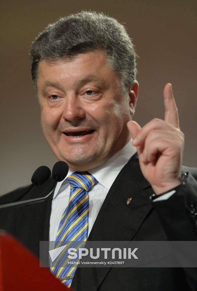 Ukrainian presidential election campaign offices at work