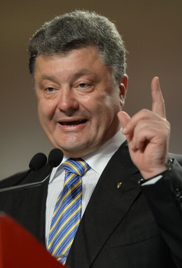 Ukrainian presidential election campaign offices at work