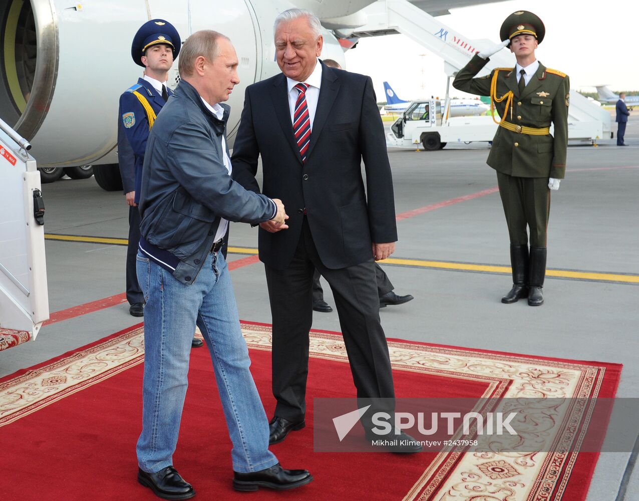 Vladimir Putin attends 2014 Men's World Ice Hockey Championships final match