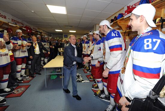 Vladimir Putin attends 2014 Men's World Ice Hockey Championships final match