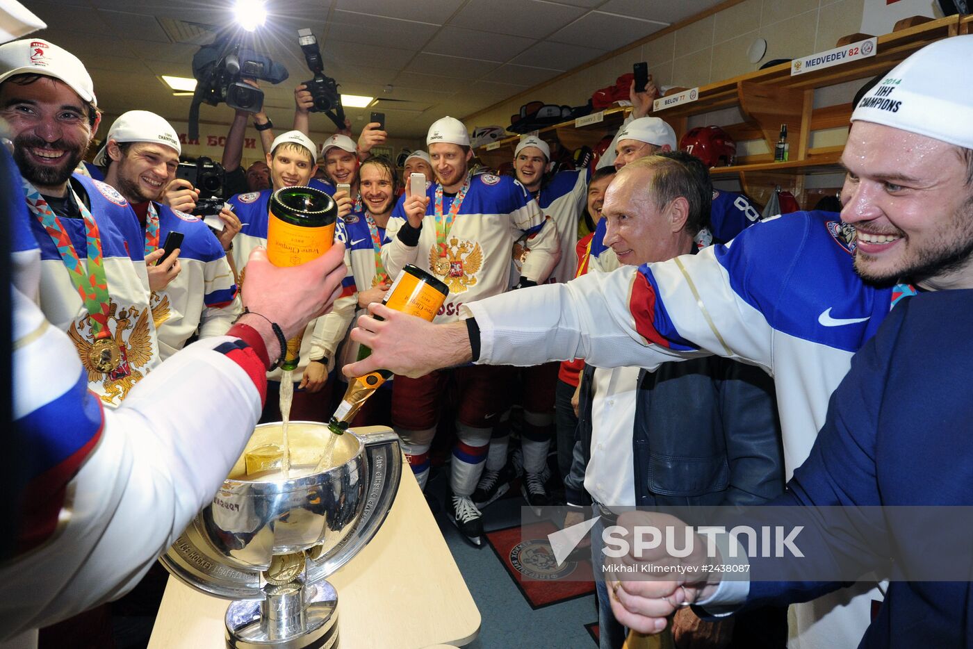 Vladimir Putin attends 2014 Men's World Ice Hockey Championships final match