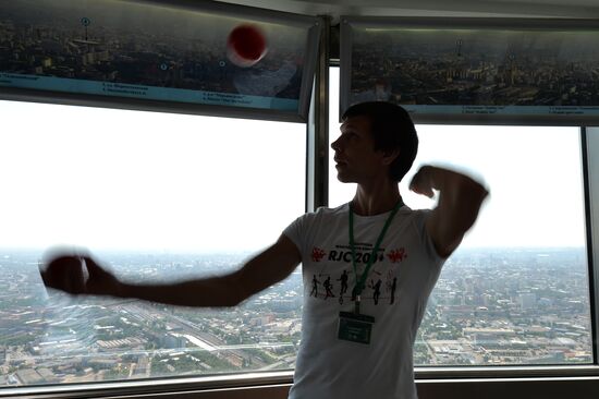 The Up High jugglers' show at the Ostankino television tower