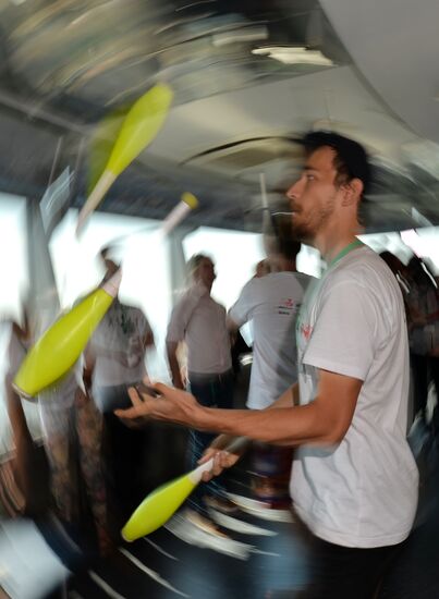 The Up High jugglers' show at the Ostankino television tower