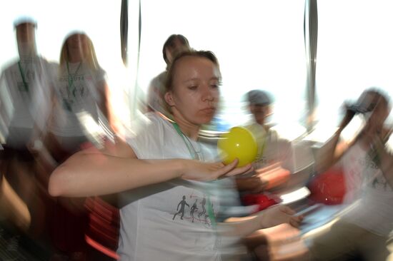 The Up High jugglers' show at the Ostankino television tower