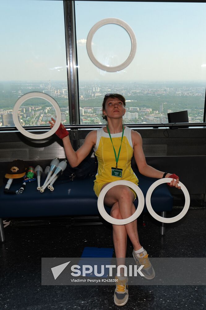 The Up High jugglers' show at the Ostankino television tower