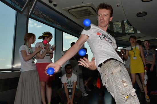 Up High jugglers' show at the Moscow-based Ostankino television tower