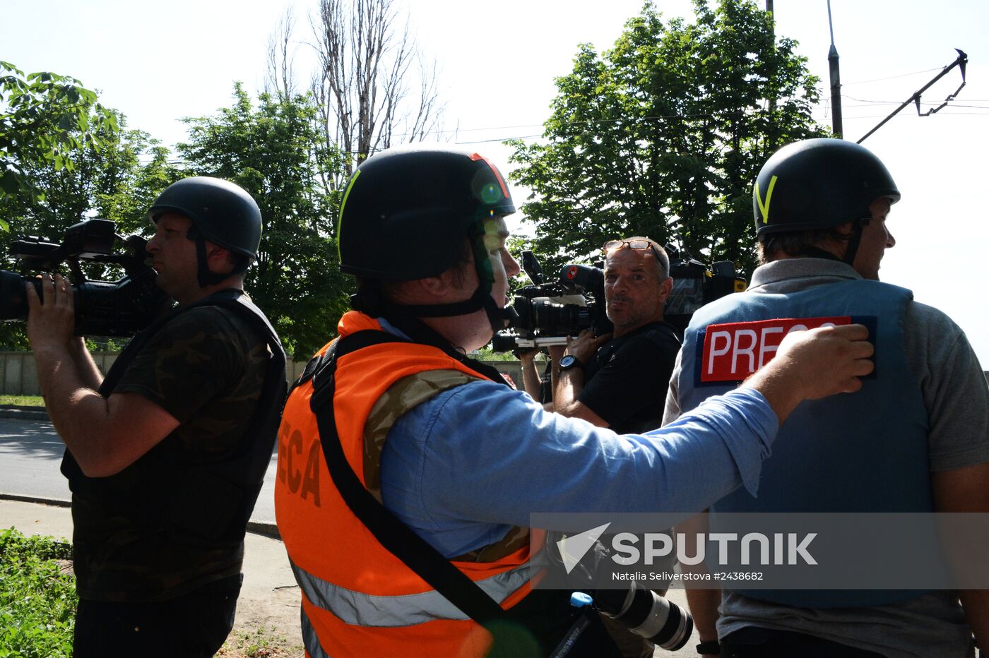 Resistance forces of the Donetsk People's Republic establish control over Donetsk International Airport