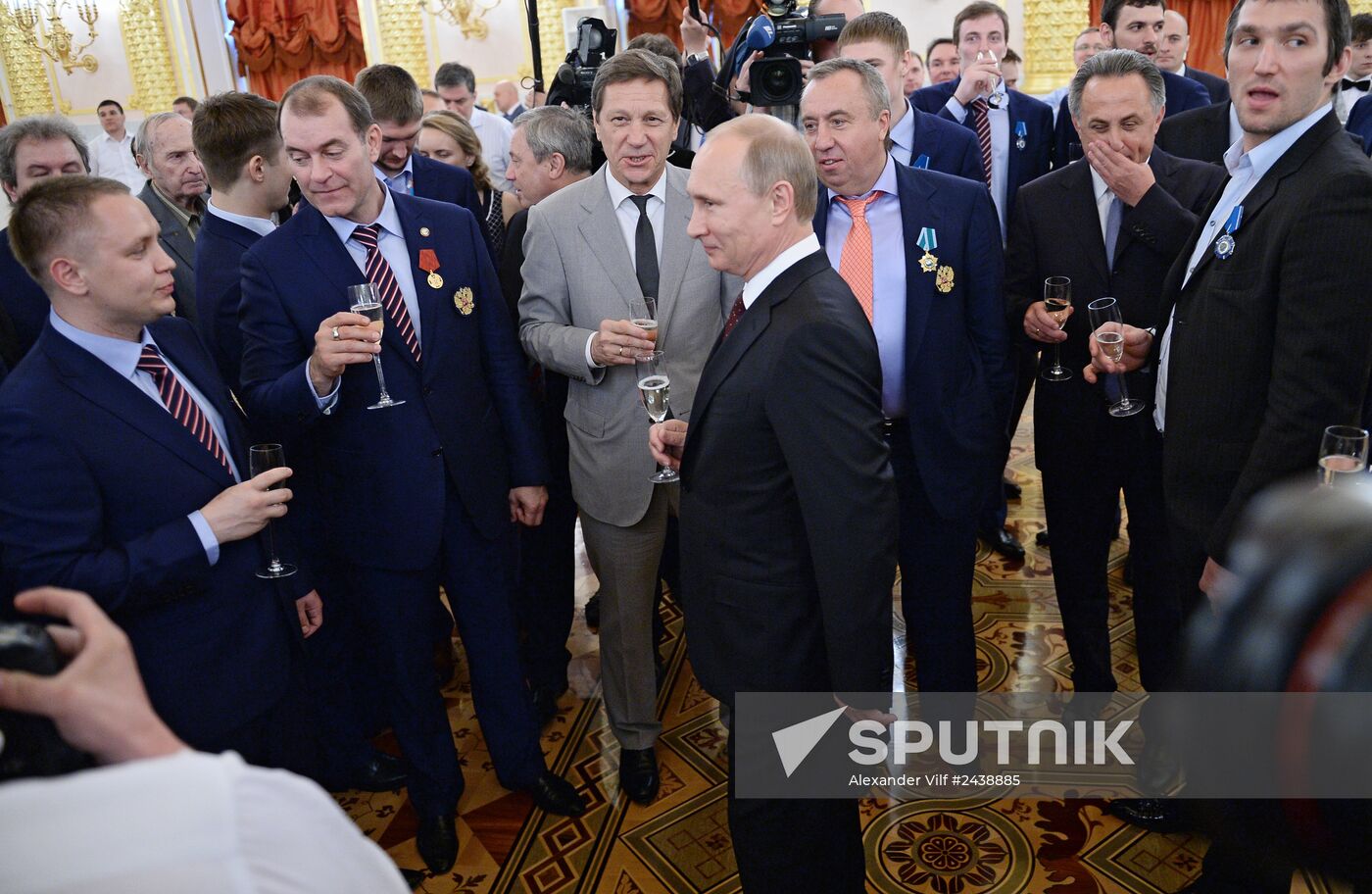 Kremlin award ceremony on Russian ice hockey team's win