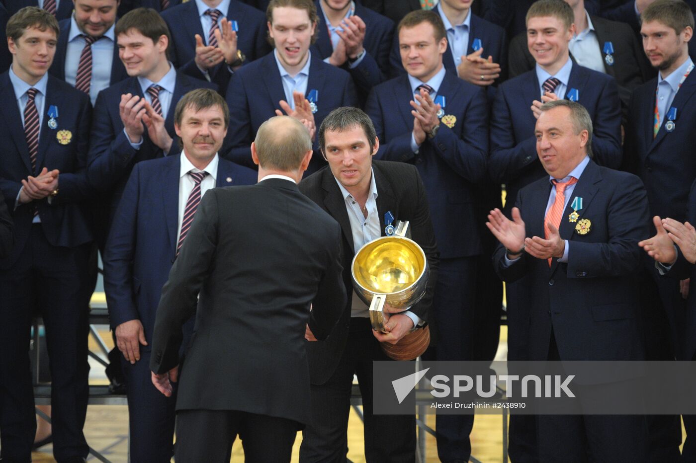 Kremlin award ceremony on Russian ice hockey team's win