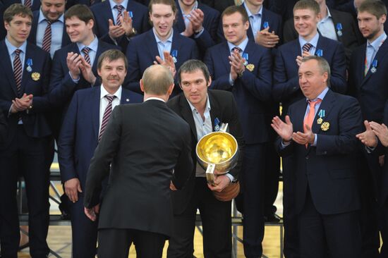 Kremlin award ceremony on Russian ice hockey team's win