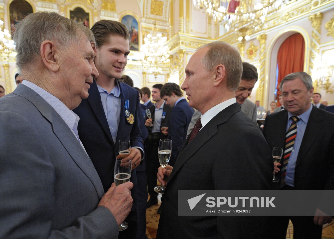 Kremlin award ceremony on Russian ice hockey team's win