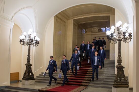 Kremlin award ceremony on Russian ice hockey team's win