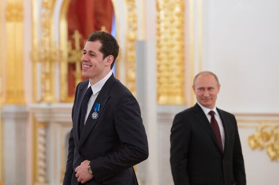 Kremlin award ceremony on Russian ice hockey team's win