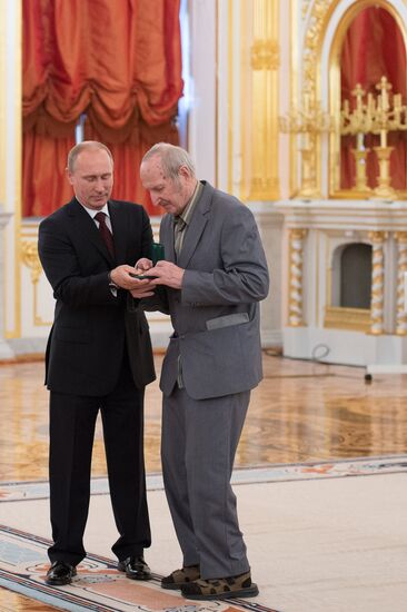 Kremlin award ceremony on Russian ice hockey team's win