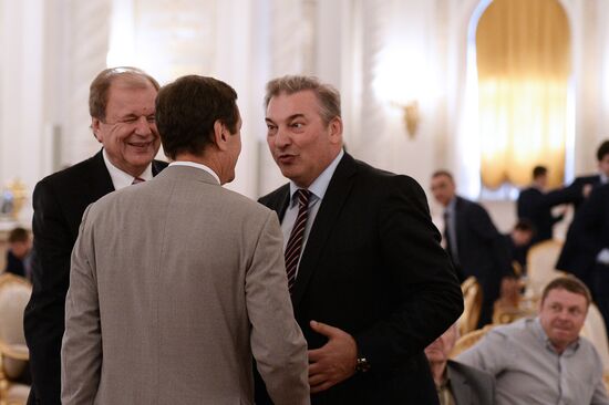 Kremlin award ceremony on Russian ice hockey team's win