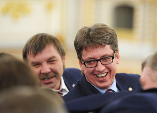 Kremlin award ceremony on Russian ice hockey team's win