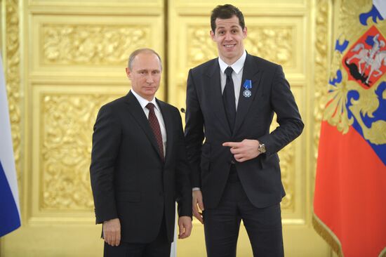 Kremlin award ceremony on Russian ice hockey team's win