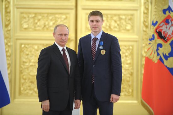 Kremlin award ceremony on Russian ice hockey team's win