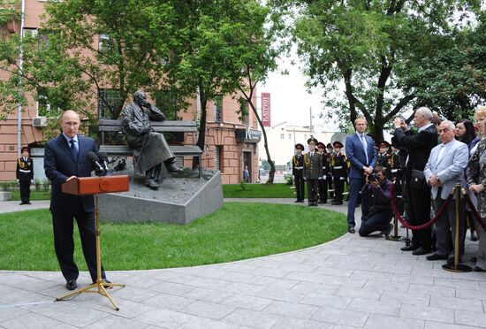 Vladimir Putin at unveiling of statue of Sergei Mikhalkov in central Moscow